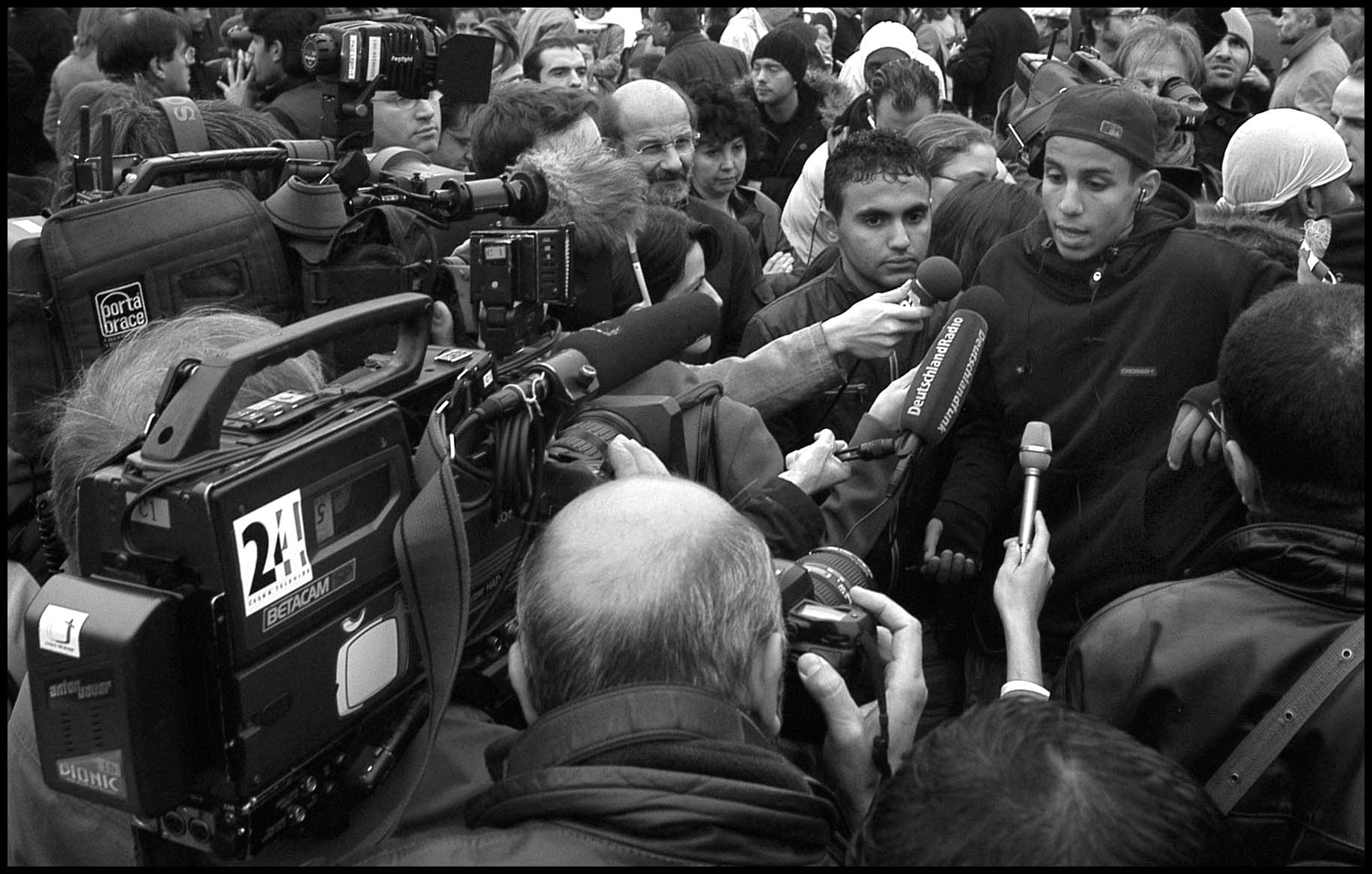 Séminaire 2023 - 2024 : "Rapport au politique et formes de mobilisation collective des jeunes des quartiers populaires : quelles transformations sur le temps long ?"